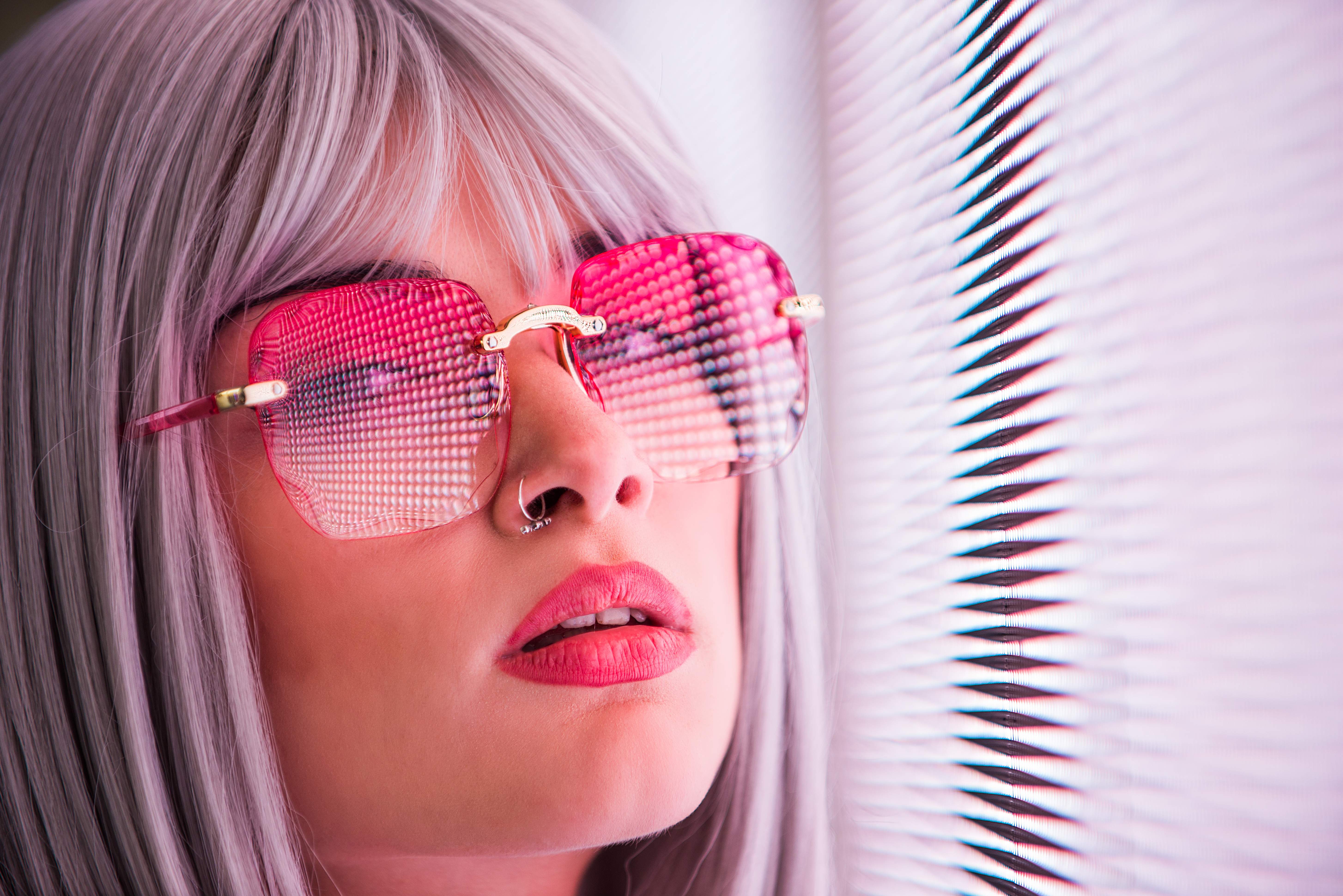 L’art du minimalisme : les lunettes sans monture, entre design et légèreté