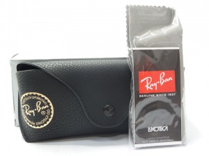 Authentieke Ray-Ban hoes en doek